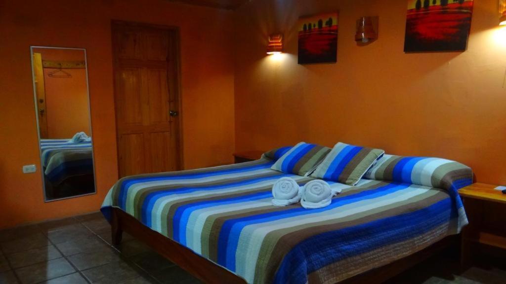 Manakin Lodge, Monteverde Luaran gambar